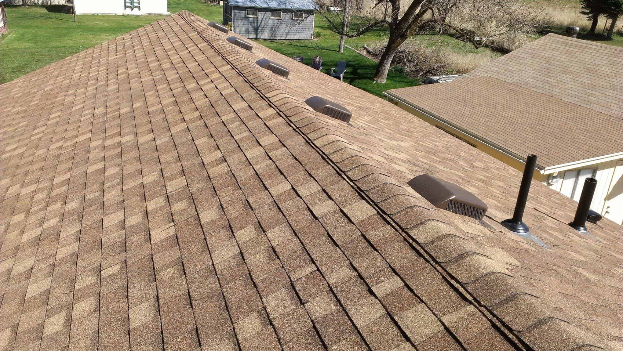 Asphalt Shingles Services image